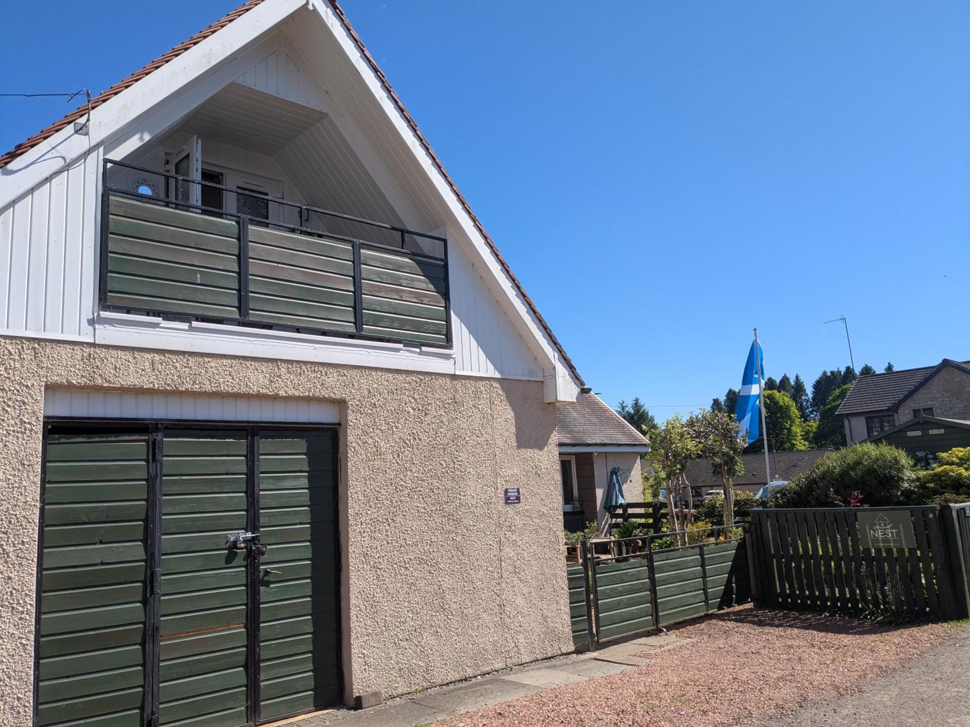 Nest Holiday Home Central Callander, Trossachs Self-Catering Buitenkant foto